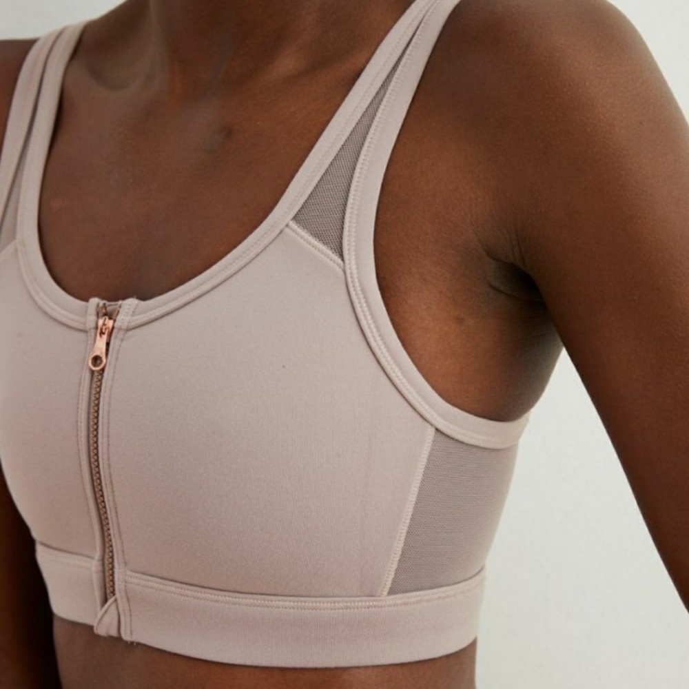 Aerie front zip sports bra NWT